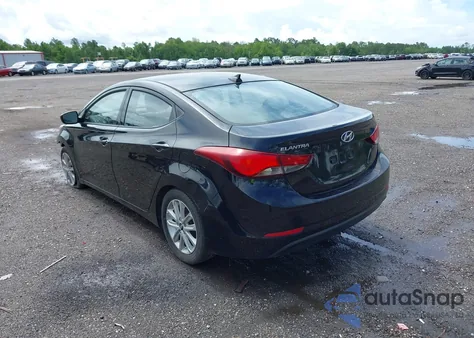 2016 Hyundai Elantra Se z USA, uszkodzony, nr VIN 5NPDH4AE9GH719899